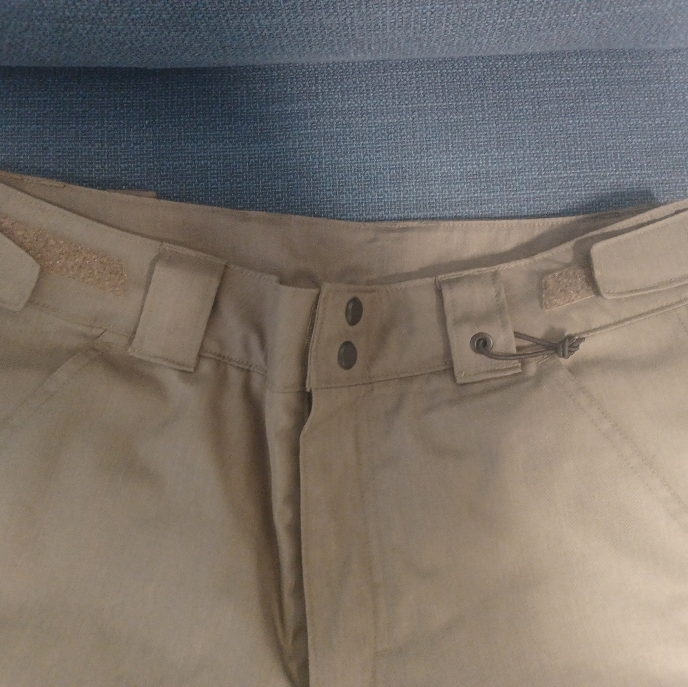 Oakley snowboard Pants Brand with Out Tags